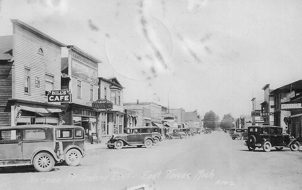 Newman Street East Tawas